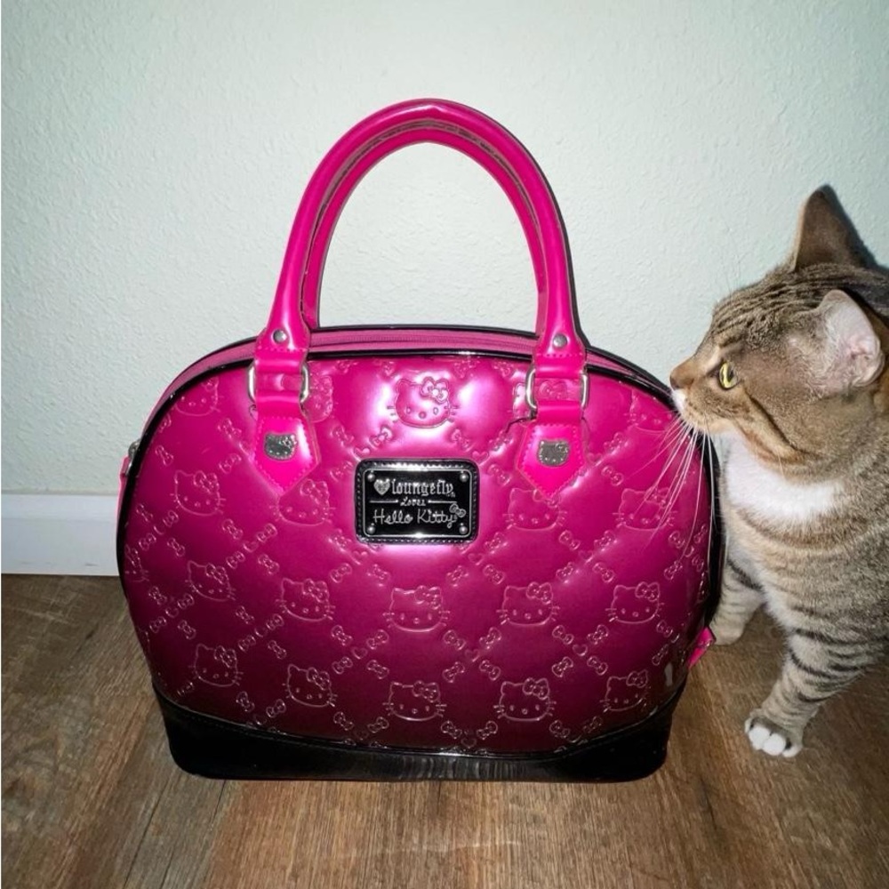 Hello Kitty x Loungefly Y2K Pink Patent Bag – Cute & Spacious